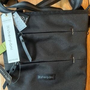 Sherpani crossbody bag